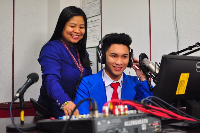 Magkano ang tuition fee ng Broadcast Media Arts and Studies student?