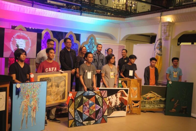 Magkano ang tuition fee ng Bachelor of Fine Arts student?