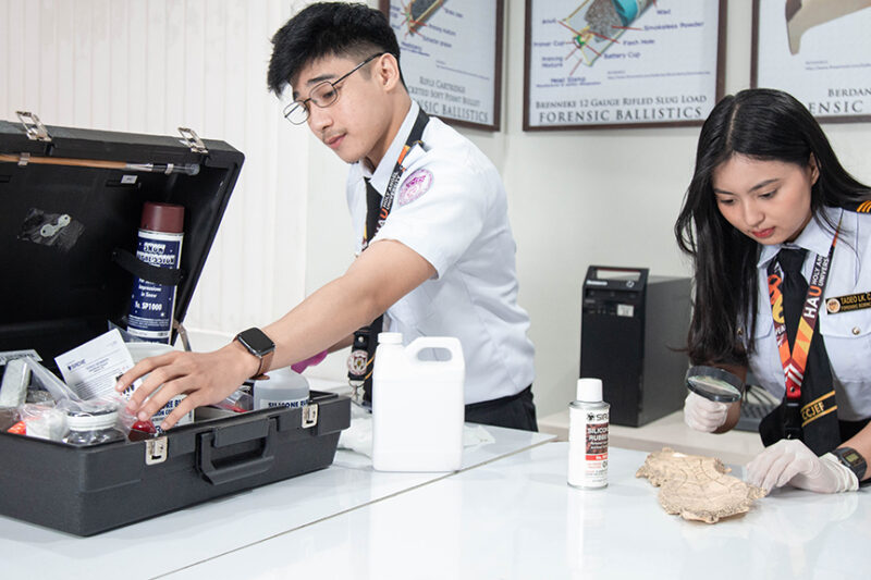 Magkano ang tuition fee ng BS Forensic Science student?