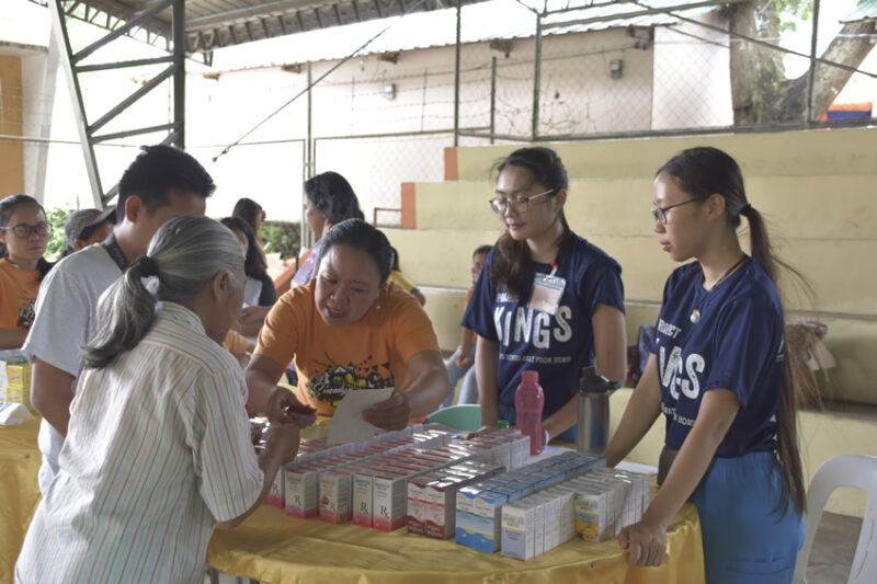 Magkano ang tuition fee ng BS Social Work student?